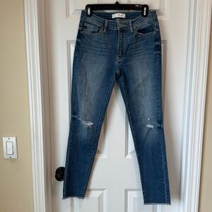 KanCan Distressed Raw Hem Skinny Jeans - Size 28 -‎ Style SP1324-2